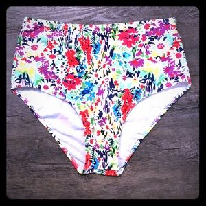 Cupshe swim bottoms with abstract floral design.